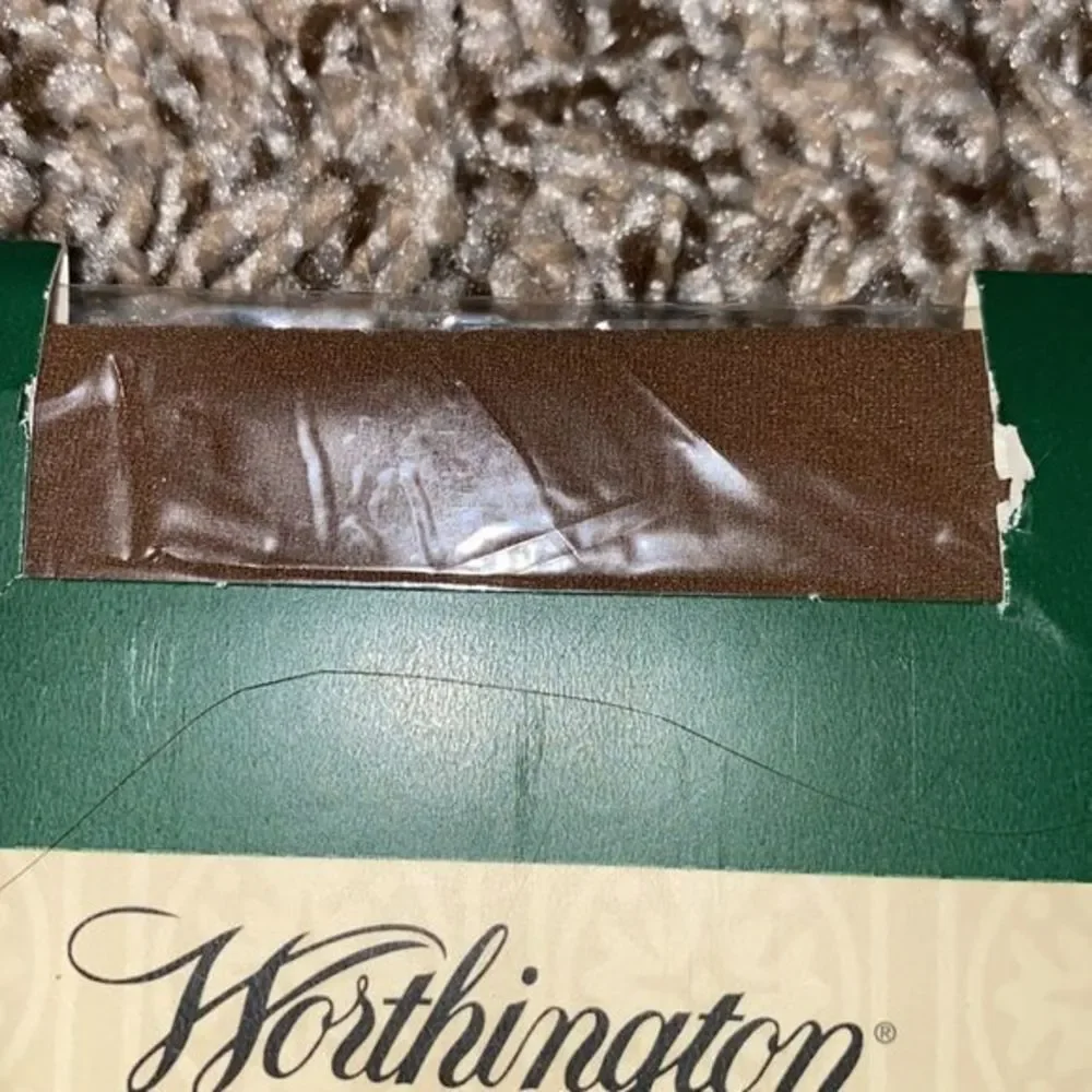 5/$30 🎈 Worthington women’s sensible sheers thigh highs‎ average size